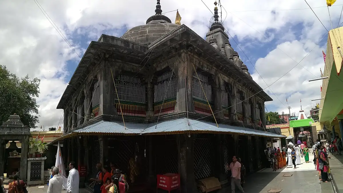 Vishnupad Mandir, Gaya
